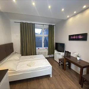 P&j Sw. Krzyza Appartamento Cracovia