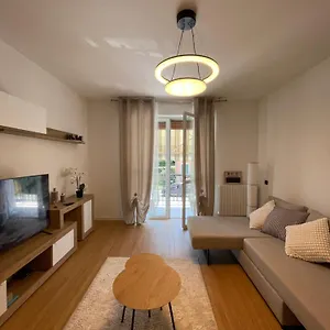Miramonti House Appartamento Roe